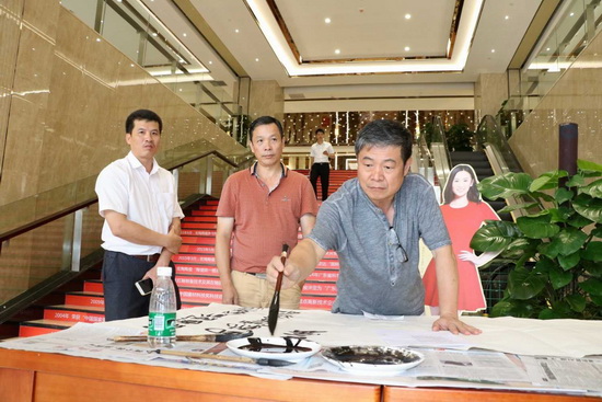 腾博会官网 - 诚信为本,专业效劳!