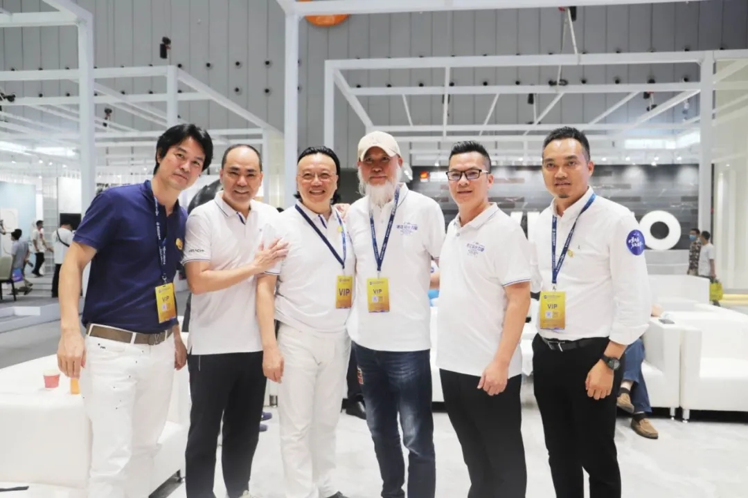 腾博会官网地砖设计师群体