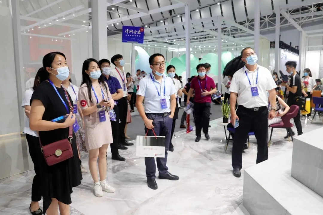 计大咖旅行腾博会官网地砖展馆