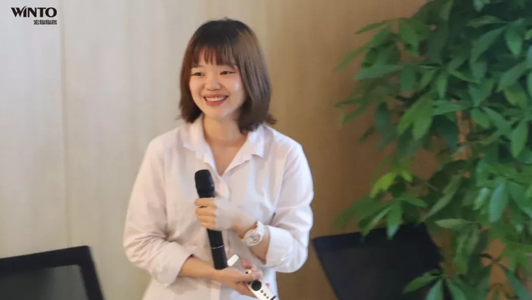 腾博会官网地砖女主管